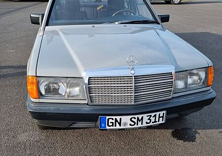 Mercedes-Benz 190 D 2.0