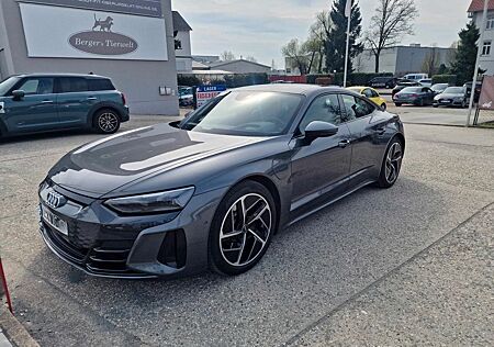 Audi e-tron GT quattro -