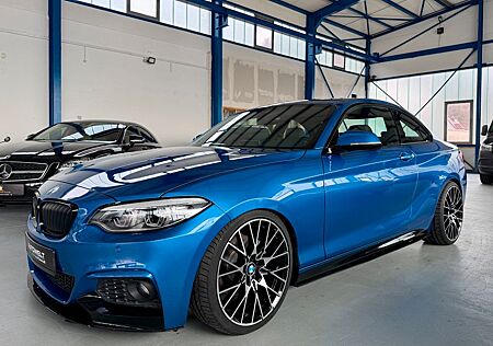 BMW 230i xDrive/Coupé/M-Performance/Navi/Led/Kam/