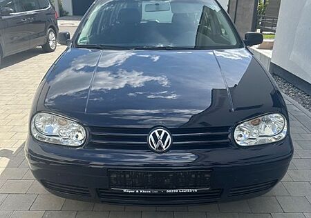VW Golf Volkswagen 1.6 FSI Pacific Variant Wenig KM Klimaautom