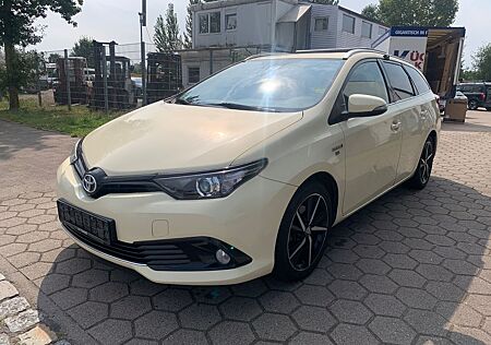 Toyota Auris -Hybrid-Keyless-Weiß