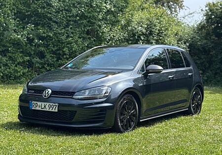 VW Golf Volkswagen 2.0 TDI DSG BMT GTD GTD