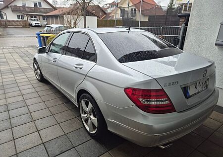 Mercedes-Benz C 220 CDI BlueEFFICIENCY AVANTGARDE AVANTGARDE