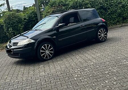 Renault Megane 1.6 16V