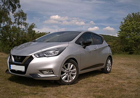 Nissan Micra 1.5 dCi Tekna silber 130tkm