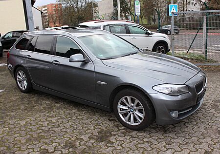 BMW 530d 5 Touring xDrive/ FINANZIERUNG