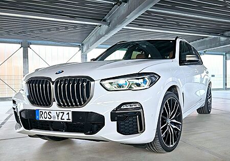BMW X5 M50d SOFTCL MASSAGE 22" LASER PANO+LED 360'K