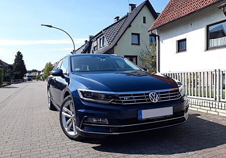 VW Passat Variant Volkswagen 2.0 TDI R-Line 190PS DSG 4M SHZ