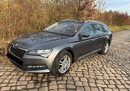 Skoda Superb 1.5 TSI ACT DSG STYLE COMBI STYLE