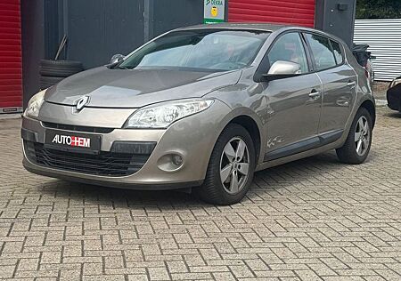 Renault Megane III Lim. 5-trg. Dynamique PDC Klimaaut.