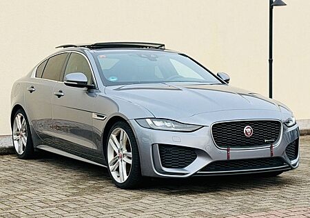 Jaguar XE R-Dynamic SE AWD 180 R-Design