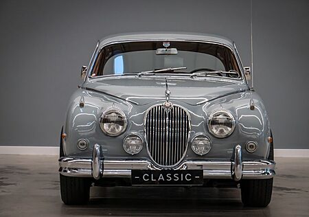 Jaguar MK II 3.8 ltr. Overdrive Matching No. & Color