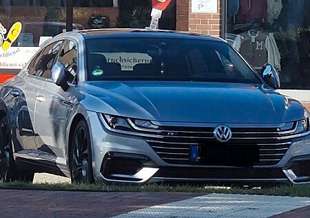 VW Arteon Volkswagen 2.0 TSI OPF DSG R-Line R-Line