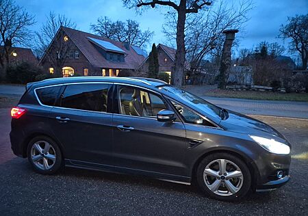 Ford S-Max 2,0 TDCI BJ 2015