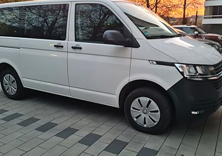 VW T6 Kombi Volkswagen ,Autom,9Sitze,ZV,KlimaHinten,