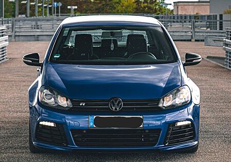 VW Golf Volkswagen R Allrad 390 PS