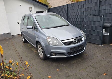 Opel Zafira 1.8 .140PS 7SITZER TUV NEU KEIN ROST