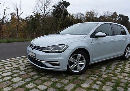 VW Golf Volkswagen 1.5 TSI ACT 96kW Comfortline BlueMotion