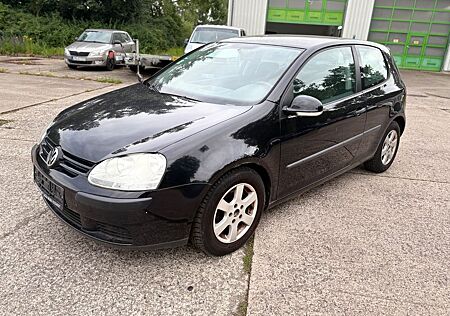 VW Golf Volkswagen V Lim. Trendline