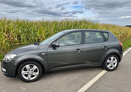 Kia Cee'd / Ceed 1.6 CVVT Edition 7 Edition 7