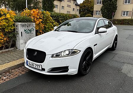Jaguar XF 3.0D, 275PS, gepflegt, rostfrei, Einzelstück