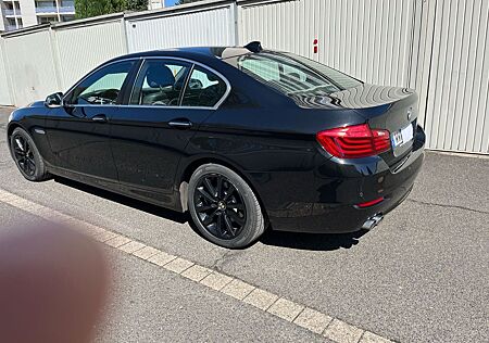 BMW 520d xDrive A -