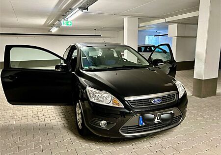 Ford Focus Sport Metallic, TüV bis 11/26, Öl neu