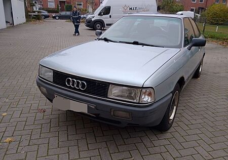 Audi 80