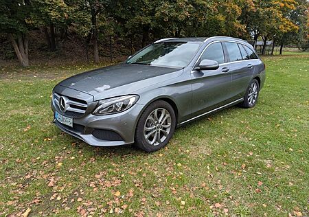 Mercedes-Benz C 220 d T AVANTGARDE Autom. Distronic