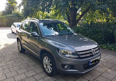 VW Tiguan Volkswagen 2.0 TSI 155kW DSG 4MOTION Sport AHK