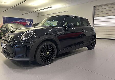 Mini Cooper SE Classic Trim Classic Trim