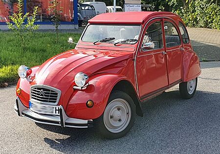 Citroën 2 CV 2CV6: Erstlack & originaler Kilometerstand