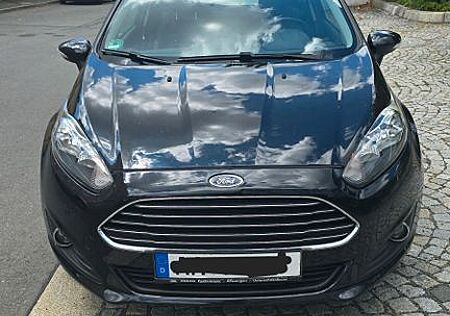 Ford Fiesta 1,0 101ps bj12/2015 Vollfahrbereit TÜV