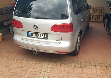 VW Touran Volkswagen 1.6 TDI DSG MATCH BlueMotion Technolo...