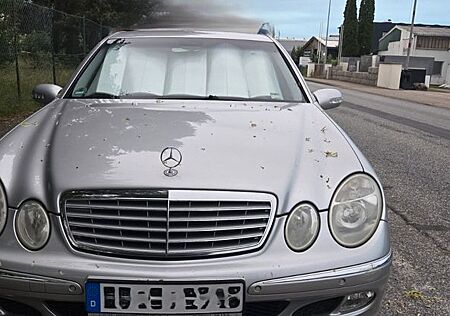 Mercedes-Benz E 240 ELEGANCE Elegance
