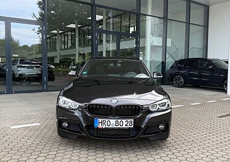 BMW 320d xDrive Touring M Sport Shadow Auto. M S...