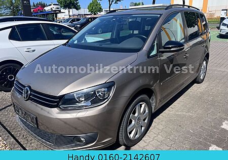 VW Touran Volkswagen 1.6 TDI Match Automatik*Navi*7 Sitzer*
