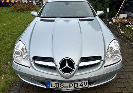 Mercedes-Benz SLK 200 KOMPRESSOR - 1.Hand, nur 30.000KM TOP