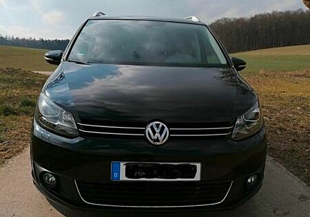 VW Touran Volkswagen 2.0 TDI Style BlueMotion Technology S...