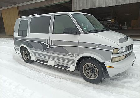 Chevrolet Astro Van Olympic Chicago Tradewinds