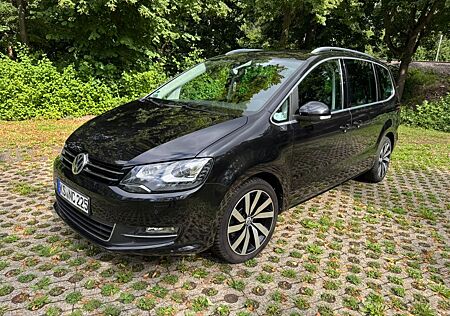 VW Sharan Volkswagen 2.0 TDI 184PS DSG*Navi*7 Sitze*Facelift