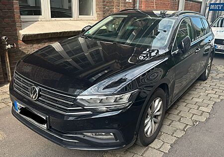 VW Passat Variant Volkswagen 2.0 TDI SCR DSG Business Vari...