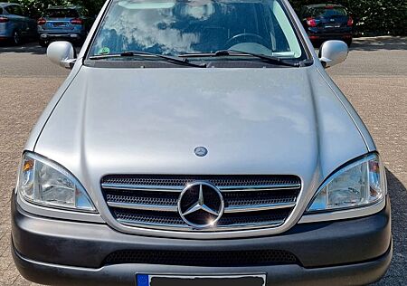 Mercedes-Benz ML 270 CDI -