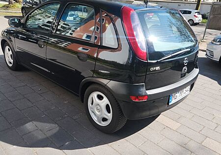 Opel Corsa 1.0 - Tüv