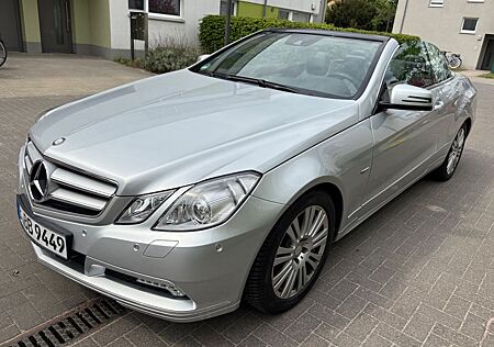 Mercedes-Benz E 250 volles MB-Scheckheft*Xenon*ComfortPaket