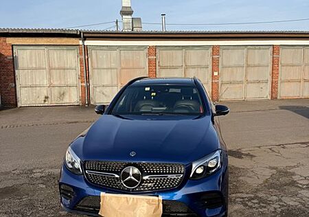 Mercedes-Benz GLC 43 AMG Mercedes-AMG GLC 43 4MATIC Autom....