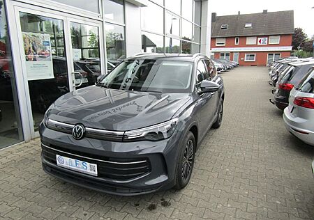 VW Tiguan Volkswagen Life 1.5 eTSI DSG AHK NAVI APP-CON LM18 L