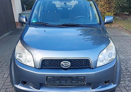 Daihatsu Terios gebraucht kaufen Daihatsu Terios 1.5 Top 4WD Top