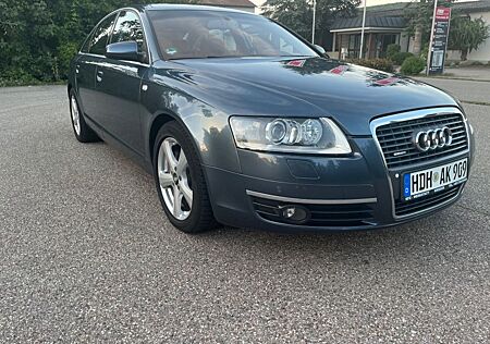 Audi A6 4.2 tiptronic quattro -