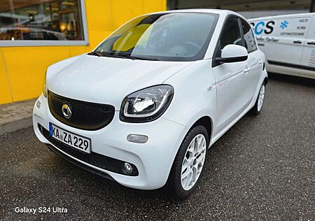 Smart ForFour 453 weiß. Alu.1vorbs.checkheft